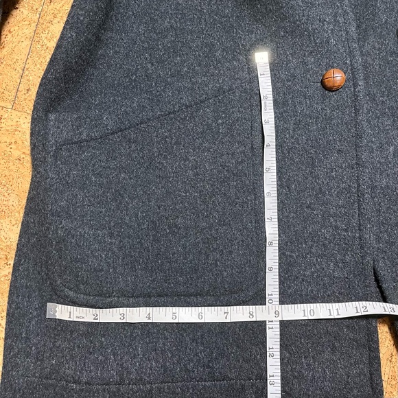 Lodenfrey 100% Virgin Wool Overcoat In Charcoal Gray With Hunter Green Accents - Picture 16 of 16
